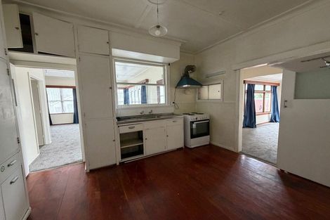 Photo of property in 105 Alexandra Crescent, Hastings, 4122