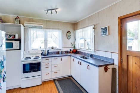 Photo of property in 8 Kelvin Road, Maraenui, Napier, 4110