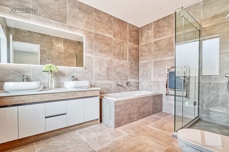 Photo of property in 7 Taimana Place, Greenhithe, Auckland, 0632