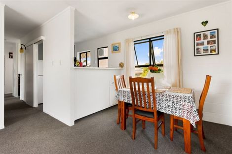 Photo of property in 2/17 Coyle Street, Sandringham, Auckland, 1025