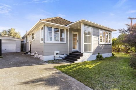 Photo of property in 2 Kowhai Street, Naenae, Lower Hutt, 5011