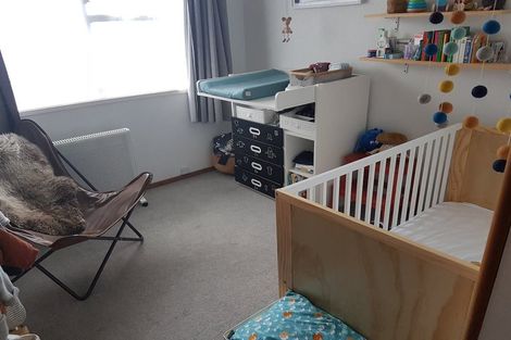 Photo of property in 15 Hewlett Road, Massey, Auckland, 0614