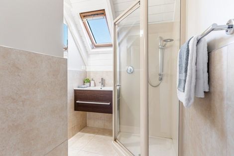 Photo of property in 12 Wairere Road, Torbay, Auckland, 0630