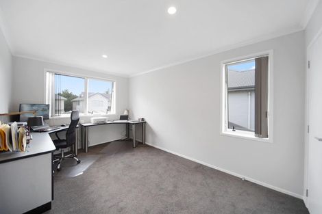Photo of property in 9 Tarapiroe Avenue, Takanini, 2112
