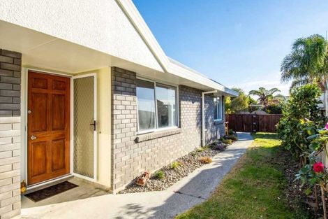 Photo of property in 10a Liftan Place, Mount Maunganui, 3116