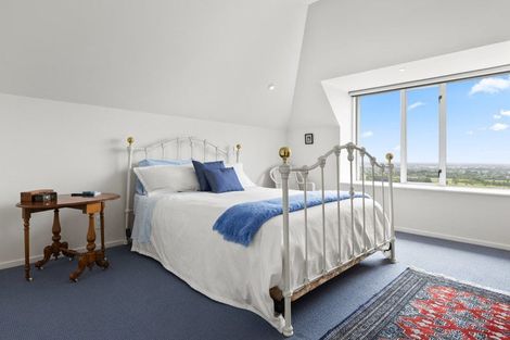 Photo of property in 1/17 Petworth Place, Westmorland, Christchurch, 8025