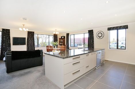 Photo of property in 26 Dunlop Street, Wallacetown, 9816