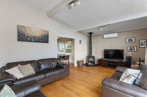 Photo of property in 22 Juniper Road, Sunnynook, Auckland, 0620