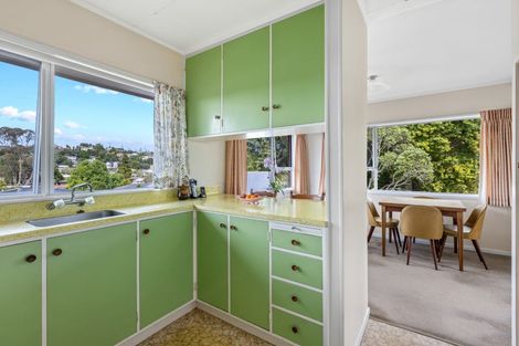 Photo of property in 1/15 Battle Place, Glenfield, Auckland, 0629