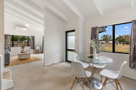 Photo of property in 9 Cousins Avenue East, Foxton Beach, Foxton, 4815