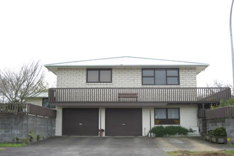 Photo of property in 21 Ngahere Street, Inglewood, 4330