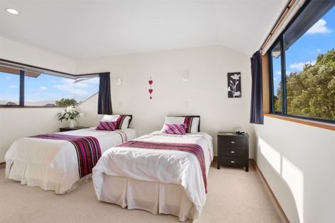 Photo of property in 22 Myrtle Drive, Omokoroa, 3114