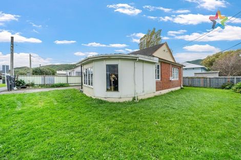 Photo of property in 234 Naenae Road, Naenae, Lower Hutt, 5011