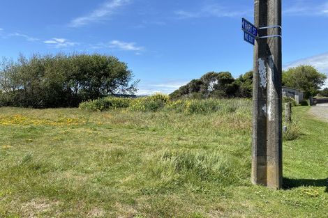 Photo of property in 17 Thomas Place, Foxton Beach, Foxton, 4815