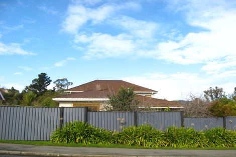 Photo of property in 2/116 Hackthorne Road, Cashmere, Christchurch, 8022