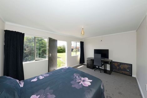 Photo of property in 35 Hei Hei Road, Hei Hei, Christchurch, 8042