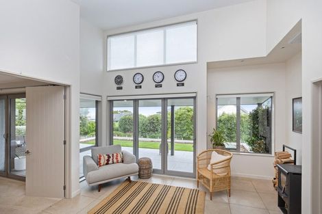 Photo of property in 11 Stonewall Place, Huntsbury, Christchurch, 8022