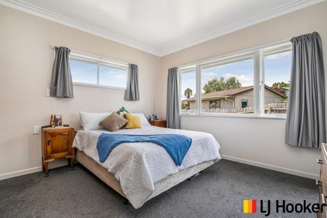 Photo of property in 37 Hooper Avenue, Pukekohe, 2120