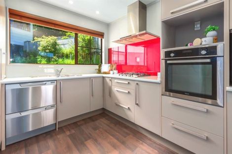 Photo of property in 4 Mercury Way, Whitby, Porirua, 5024