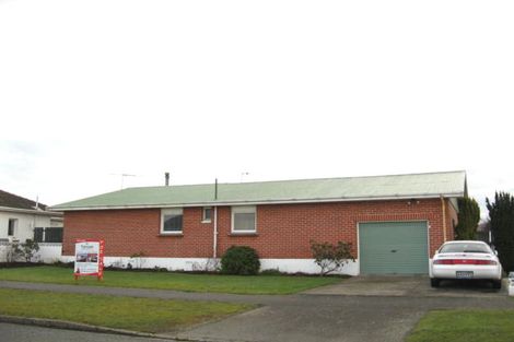 Photo of property in 92 Jenkin Street, Strathern, Invercargill, 9812