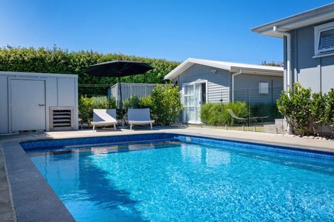 Photo of property in 19 Harper Road, Waimarama, 4294