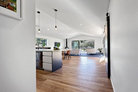 Photo of property in 46 Montgomery Crescent, Kinloch, Taupo, 3377