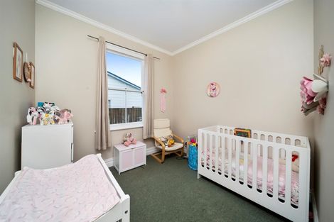 Photo of property in 22 Milmoe Street, Hawera, 4610