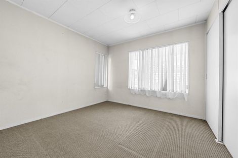 Photo of property in 1/34 Rosemead Place, Randwick Park, Auckland, 2105