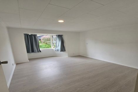 Photo of property in 4 Kiwi Road, Raumati Beach, Paraparaumu, 5032