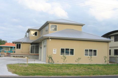 Photo of property in 402a Rangi Avenue, Whangamata, 3620