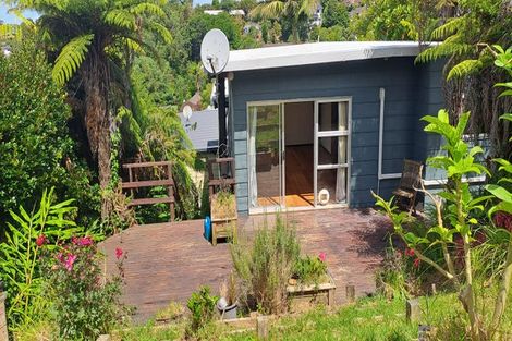 Photo of property in 2/21 Malters Place, Browns Bay, Auckland, 0630