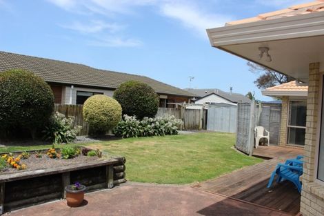 Photo of property in 25 Reef Avenue, Papamoa Beach, Papamoa, 3118