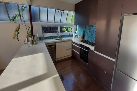 Photo of property in 19 Stratford Place, Otumoetai, Tauranga, 3110