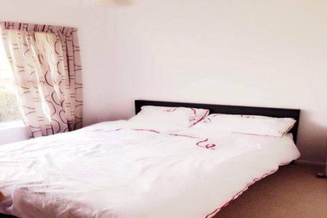 Photo of property in 3/6 Northboro Road, Hauraki, Auckland, 0622