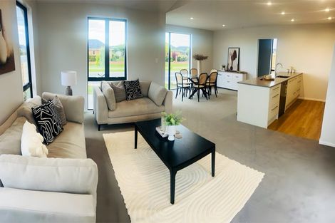 Photo of property in 37 Charles Upham Drive, Rangiora, 7400