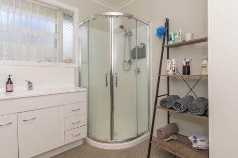 Photo of property in 23 Seaview Road, Otumoetai, Tauranga, 3110