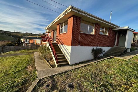 Photo of property in 12 Cambridge Street, Balclutha, 9230