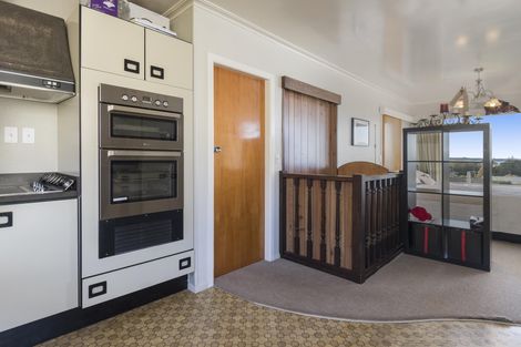 Photo of property in 23 Seaview Road, Otumoetai, Tauranga, 3110