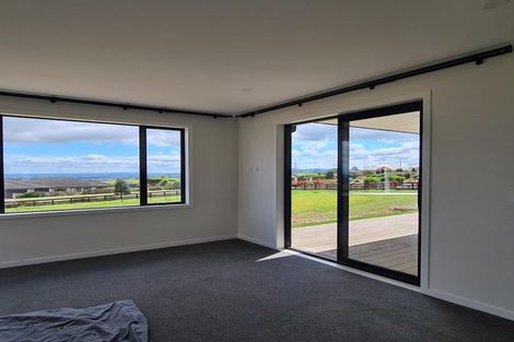 Photo of property in 15 Lawrence Carter Drive, Bombay, 2675