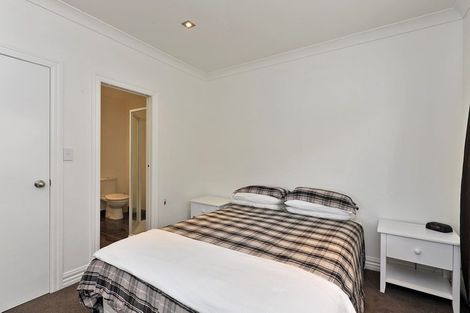 Photo of property in 2b Wilkinson Street, Oriental Bay, Wellington, 6011