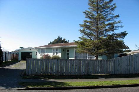 Photo of property in 8 Fisher Place, Carterton, 5713