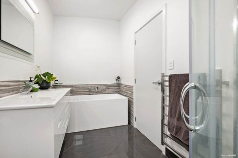 Photo of property in 17 Onepu Lane, Manly, Whangaparaoa, 0930