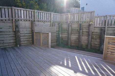 Photo of property in 8 Silvereye Way, Johnsonville, Wellington, 6037