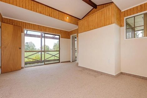 Photo of property in 83 Oroua Road, Kairanga, Palmerston North, 4475