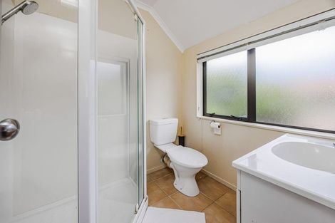 Photo of property in 31d Chieftain Rise, Goodwood Heights, Auckland, 2105