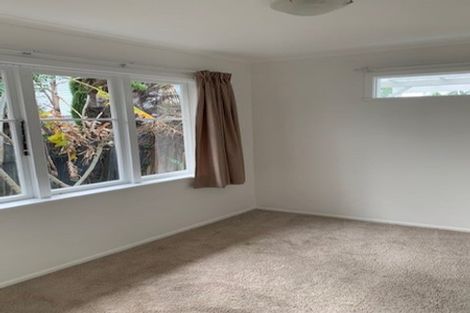 Photo of property in 2/182 Archers Road, Glenfield, Auckland, 0629