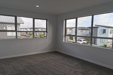 Photo of property in 45 Toanui Road, Hobsonville, Auckland, 0616