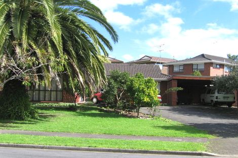 Photo of property in 4 Gardenia Grove, Half Moon Bay, Auckland, 2012