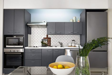 Photo of property in St Peters Apartments, 5c/192 Willis Street, Te Aro, Wellington, 6011