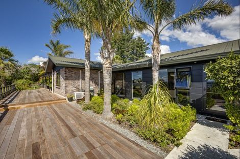 Photo of property in 201 Endsleigh Road, Havelock North, Hastings, 4172